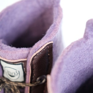 Winter purple wool boots image 2