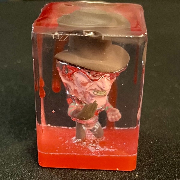 Handcrafted Horror Icon Nightlight, Freddy Krueger Resin Cube Lamp, Unique Spooky Decor