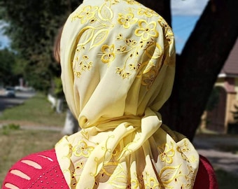Floral-Decorated Yellow Hair Scarf — Embroidered Chiffon Triangle Scarf