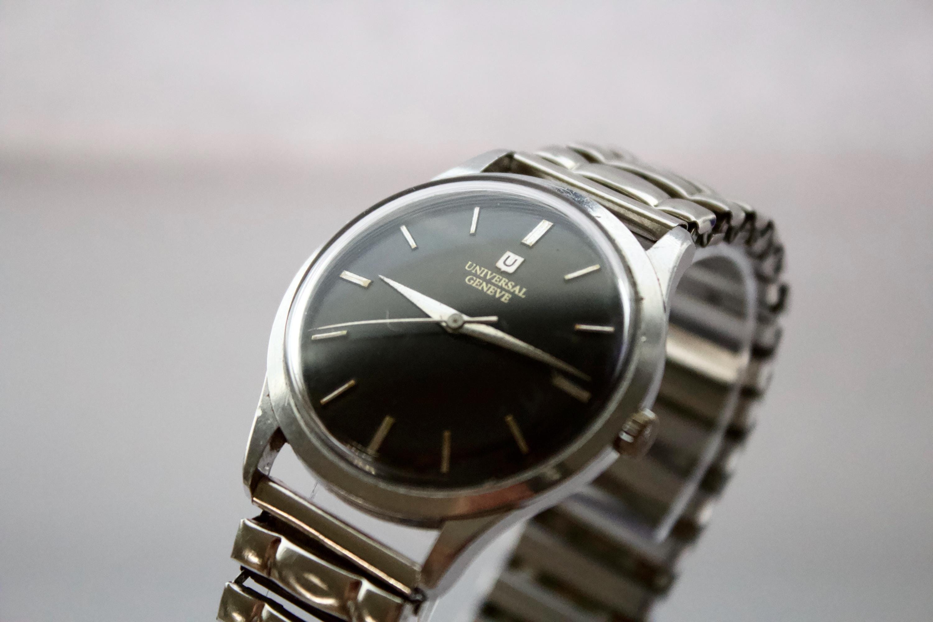 Universal Geneve Black Dial Manual Winding Vintage Watch for Men