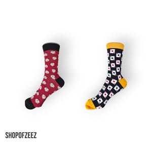 Calcetines de hombre con motivo de naipes y dados