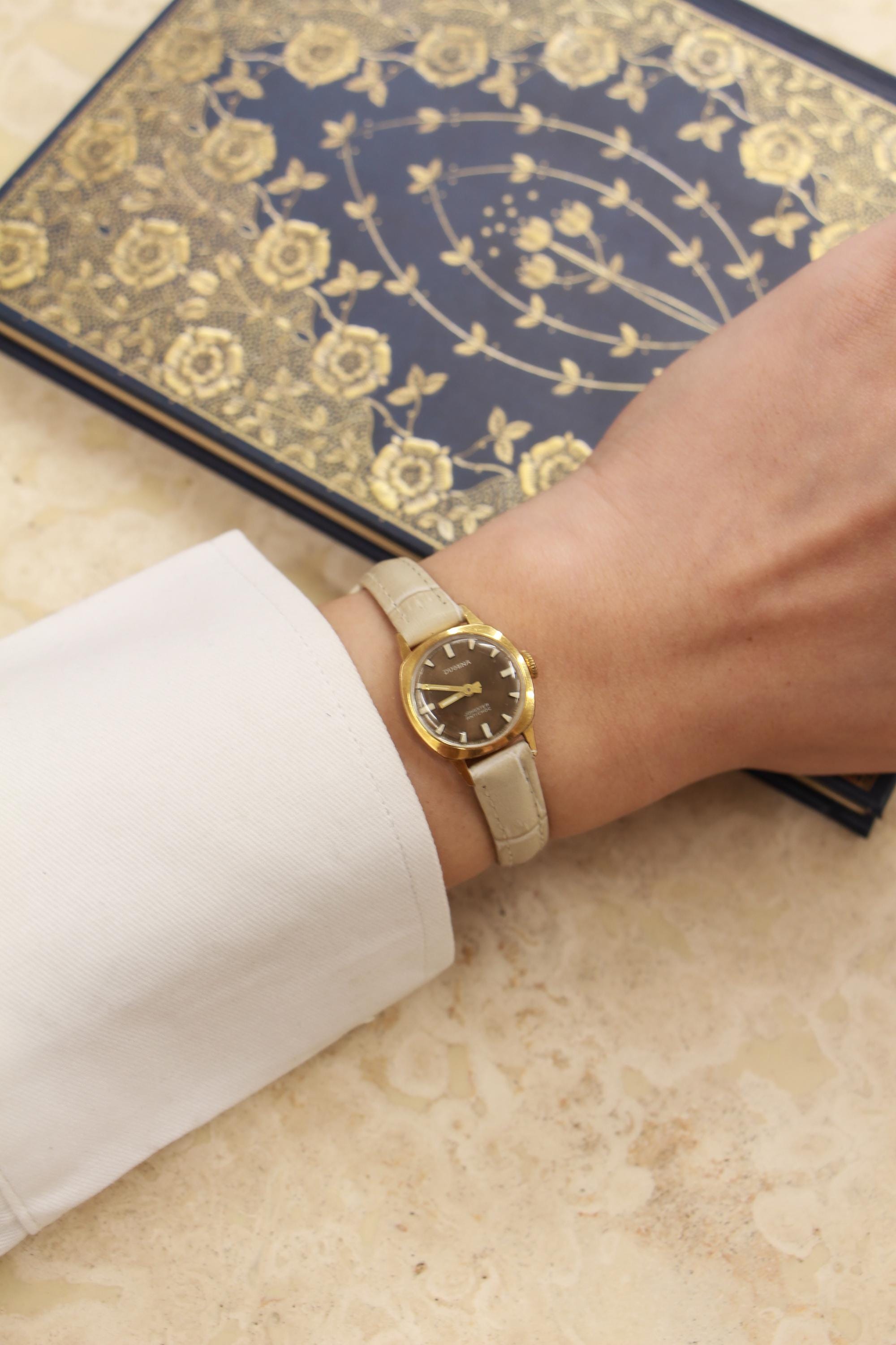 Dugena Vintage Armbanduhr, Leder, Vintage Damenuhr, Armbanduhr