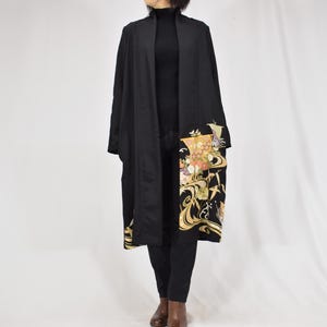 Haori Jacket - Upcycled Vintage Kimono Fabric, Japanese Kimono Cardigan, One-of-a-Kind, Size L