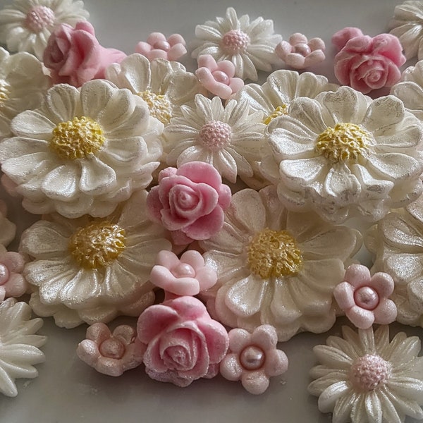 35 x Edible Fondant Flowers - the spring collection white pink and yellow