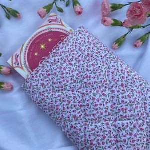 Quilted Booksleeve Sewing Pattern: Beginner Friendly