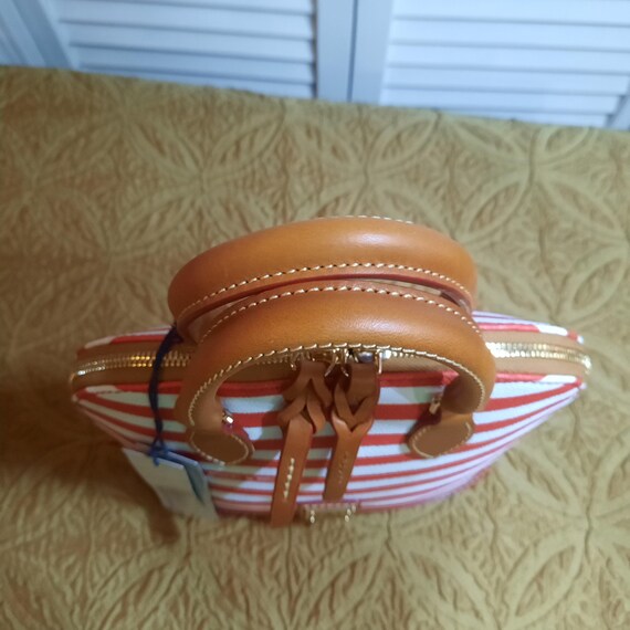 Dooney & Bourke Bitsy Bag NWT Dooney Bourke Red and White Striped Bitsy Bag Dooney Bourke Crossbody Dooney Bourke Bitsy View 5