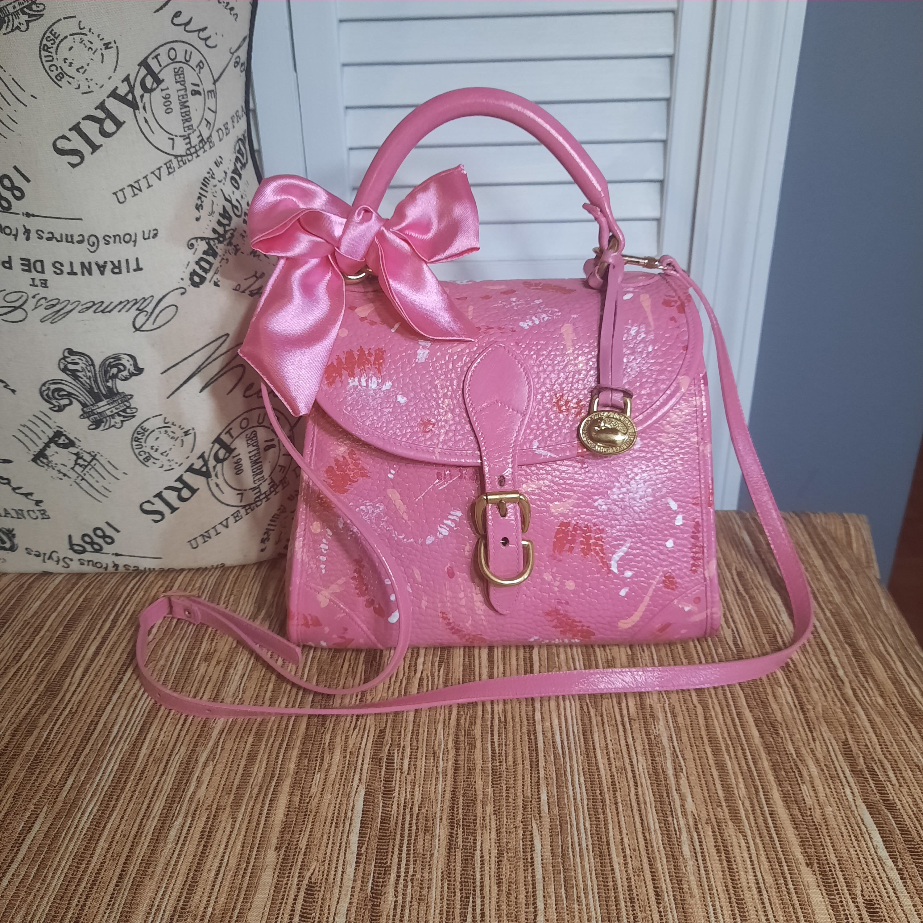Pink dooney and bourke purse sale