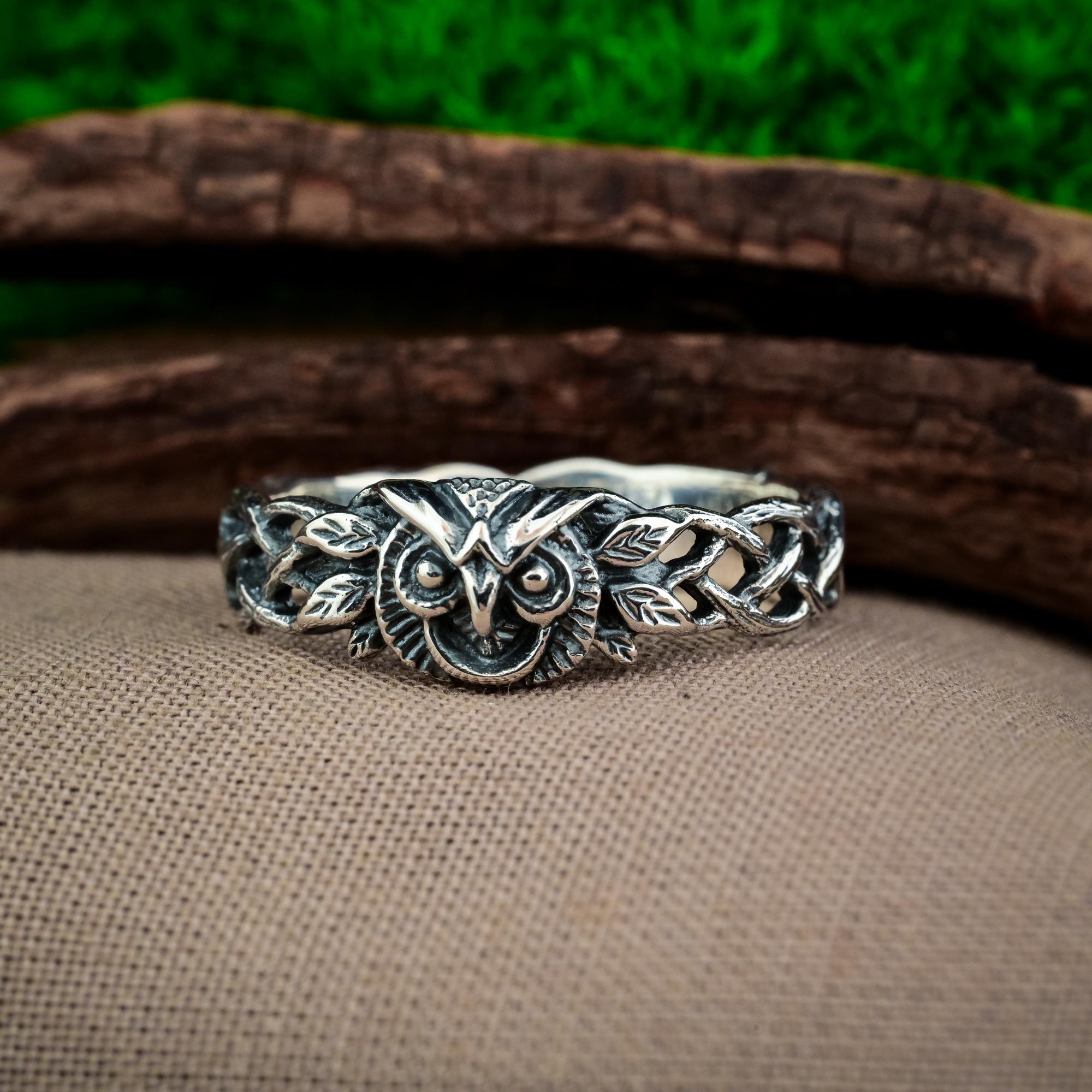 Owl Ring, Celtic Knot Vine Band, Sterling Silver Woodland Jewelry, Nature Promise Ring