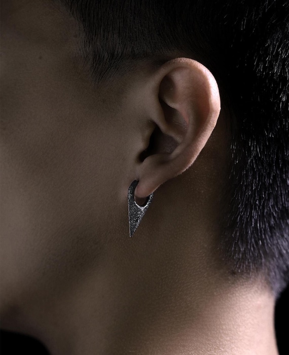 S925 Oxidized Silver Minimalist Men's Earrings, Dark Aesthetic Silver Hoop Earrings, Unisex Textured Ear Jewelry, Unique Geometric Hoops