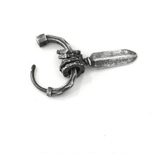 Dunkel oxidierter Spike Hoop Ohrring, S999 Feinsilber Gothic Baumeln für Männer, robuster gehämmerter Punk Schmuck, minimalistisches rustikales ästhetisches Geschenk Bild 12