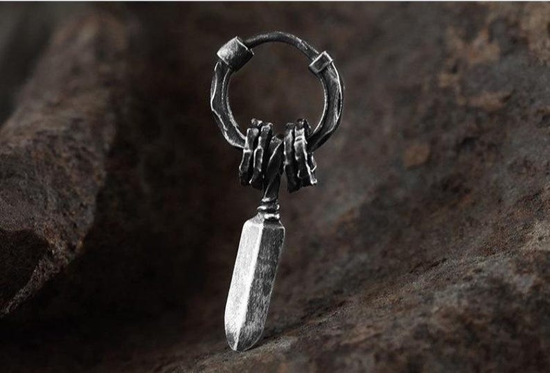 Dunkel oxidierter Spike Hoop Ohrring, S999 Feinsilber Gothic Baumeln für Männer, robuster gehämmerter Punk Schmuck, minimalistisches rustikales ästhetisches Geschenk Bild 10