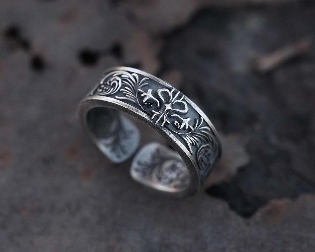 Scrollwork Ring Karakusa Scrollwork Ring, S999 Fine Silver Oxidized Gothic Band ...