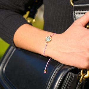 Greek martaki daisy - March bracelet