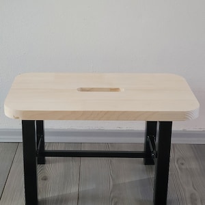 Kleine Bank, Kleiner Hocker, Metall und Holz