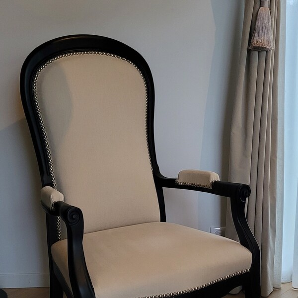 Fauteuil voltaire entièrement restauré