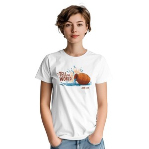 世界に伝えるTシャツ、ヨハネ4:29クリスチャンTシャツ、証しの信仰アパレル