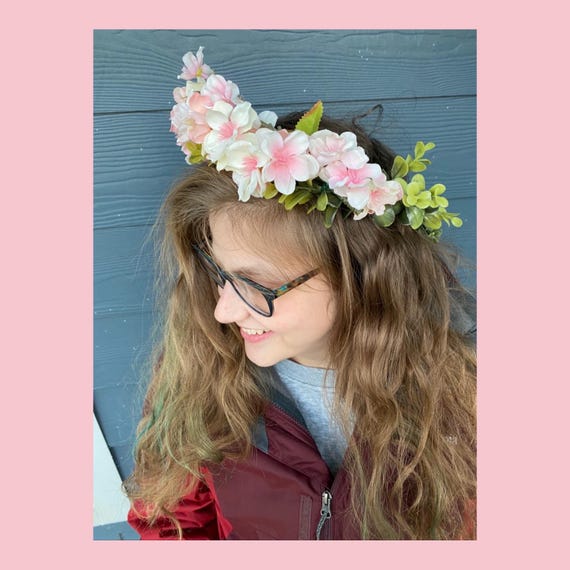 Pretty Pastel Pink Woodland Fairy Floral Head Wreath, Pink  display picture 1