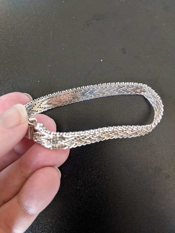 Chevron Patterned Silver Bracelet - image 9