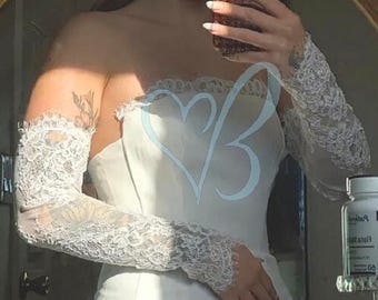 Ivory Chantilly Lace Wedding Sleeves: Fingerless Bridal Gloves