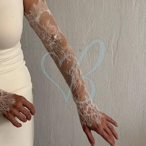 Long fingerless lace gloves, Ivory wedding sleeves, Detachable lace bridal sleeves, Custom made sleeves, Separate bridal fingerless sleeves