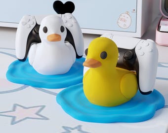 Universal Cute Duck Controller Stand for Gamer – Cozy Desk Holder for Console Controllers – Handmade  Gift for Geeky Setup Decor