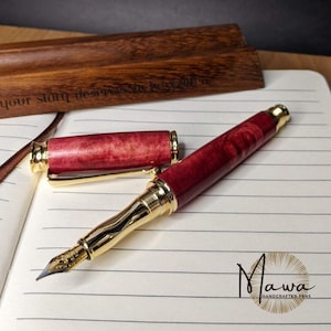 Einzigartiger handgefertigter Füllfederhalter | Holz Füllfederhalter | Personalisierter Tintenstift | Journaling Geschenk | Stift Enthusiast | Füllfederhalter in rot