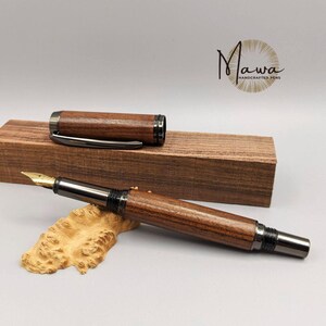 Natural Wood Fountain Pen | Handcrafted Fountain Pen | Personalized Pen | Teacher Gift Boss Gift Retirement Gift Graduation | Guest Book Pen