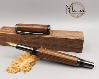 Handgemaakte palissander vulpen: bronskleurige afwerking, iridium penpunt