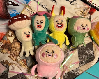 kobito dukan plush keychain