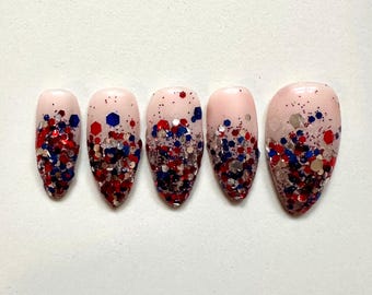 Unhas com glitter vermelho, branco e azul | Conjunto de unhas para o 4 de julho | Dia da Independência | Unhas reutilizáveis | Unhas postiças | Unhas coladas | Conjunto de unhas