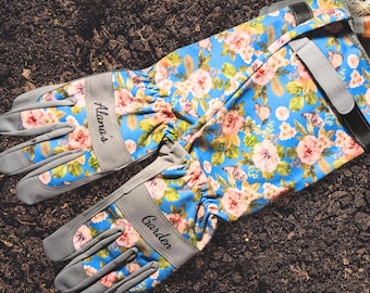 Personalized Floral Long Gardening Gloves: Touchscreen, Thorn-Resistant, Custom Engraved