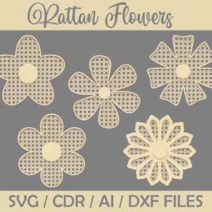 Puede incluir: Cuatro formas de flores de madera decorativas con un patrón de ratán tejido. Las flores son en tonos de marrón y beige. El texto "Rattan Flowers" está en la parte superior de la imagen. El texto "SVG / CDR / AI / DXF FILES" está en la parte inferior de la imagen.