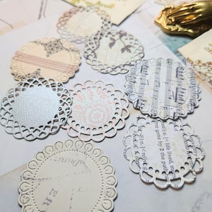Neutrale mandala-onderleggers - Set van 8 gestanste mandala-kleedjes in 4 verschillende patronen - Scrapbooking - Die Cuts - Efemere items - Kaarten maken