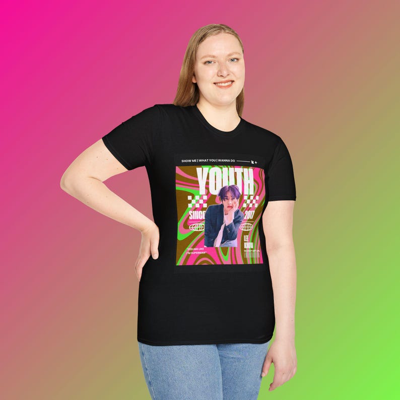 Lee Know Youth Stray Kids inspiró camiseta unisex, camiseta softstyle, ropa de calle, camisa para fanáticos de la música, ropa casual cómoda imagen 5