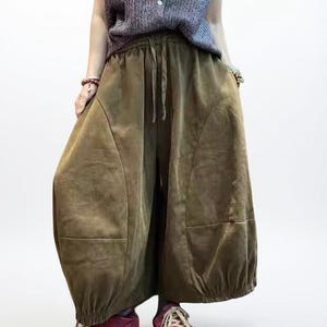 Vintage Wash Cotton Balloon Pants | Relaxed Harem Trousers Brown