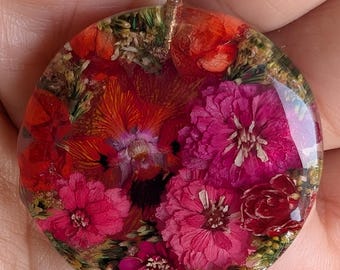 Real Flower Resin Ring – Colorful Botanical Jewelry, Dried Flowers Statement Ring, Nature Gift for Her with Rose Gift Box