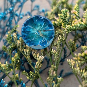 Real Blue Flower Ring, Handmade Botanical Ring, Adjustable Resin Ring with Natural Flower, Nature Lover Gift