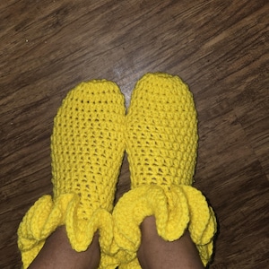 Ruffle socks