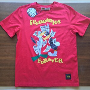 Warner Bros Frenemies Forever Bugs and Daffy Shirt Size Large New w/Tags