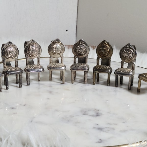 Set of 8 Vintage Victorian / MCM Style Silver Pewter Chair Napkin Rings U.P. 1996 Floral