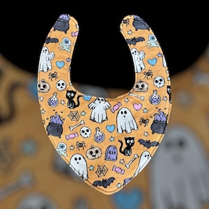Adjustable Halloween Baby Bib - PEACHY GHOSTS spooky gothic alternative