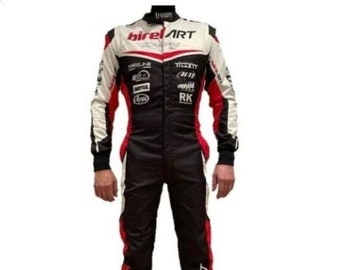 Tuta da gara per go-kart su misura omologata CIK/FIA livello 2 con stampa a sublimazione digitale e possibilità di aggiungere i propri loghi