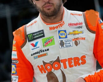 Traje de kart personalizado, homologado por CIK/FIA nivel 2, con impresión digital por sublimación y opción de añadir logotipos.