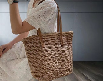 Handmade straw handbag, beach tote bag, large capacity casual tote purses, summer woman shoulder woven bag, Straw Purse, gift for her