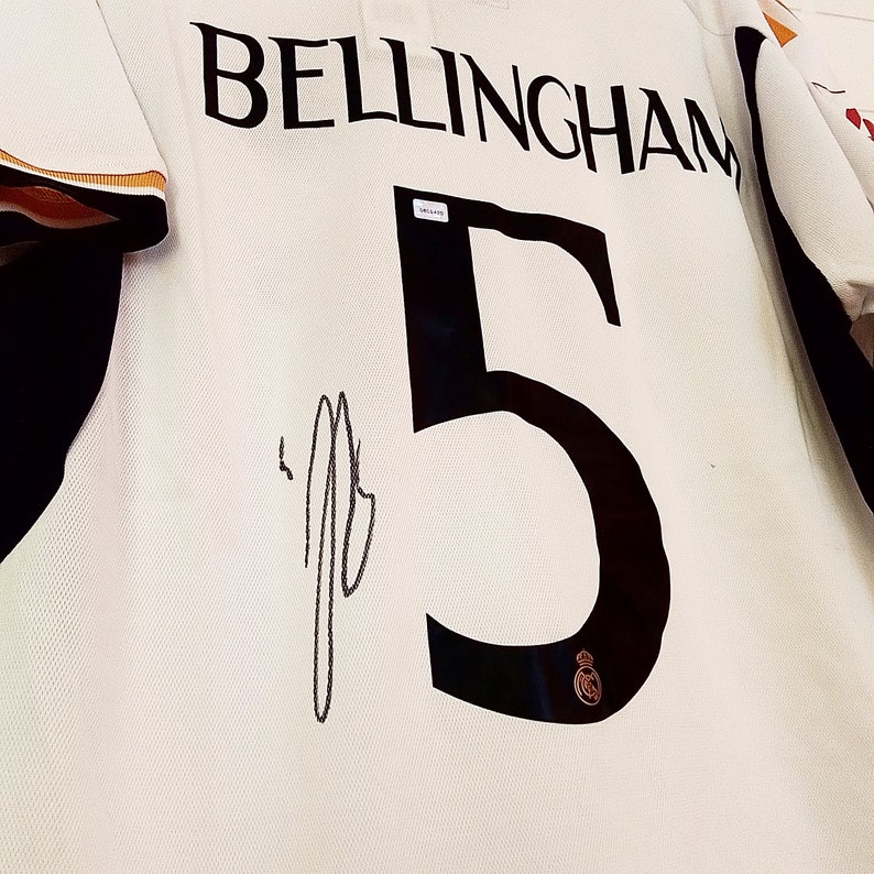Jude Bellingham Hand Signed Autographed FC Real Madrid Jersey / T-shirt ...