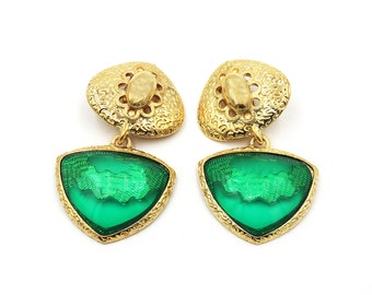 Huge Statement Earrings, Big Clip On Green Earrings, 18K Gold Plated, Clip On Earrings, Handmade kitsch Earrings Dangle Earrings Faux bijoux