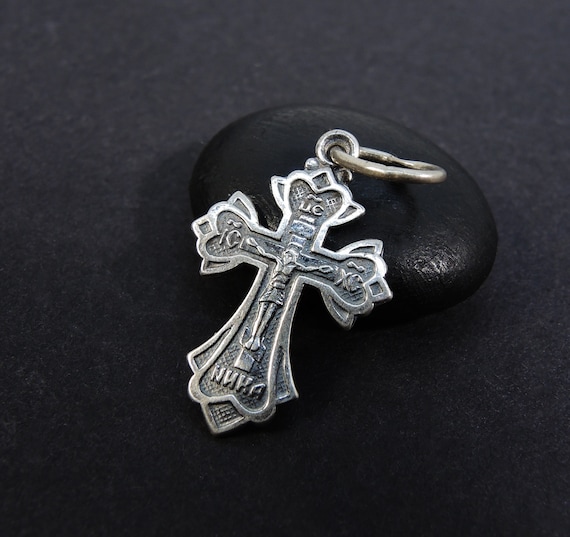925 Sterling Silver Diamond Cut Jesus Christ INRI Cross Crucifix ...