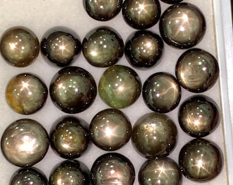 Lote de 35 ct de zafiros estrella naturales de África. Ideal para joyería.