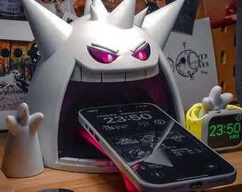 Gigantamax Gengar wireless charger (Pre-Sale)