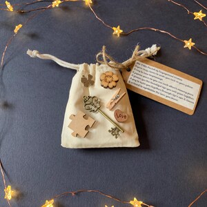 Engagement Gift, Little Pocket of Engagement Wishes, Token Gifts, Couples Keepsake, Small Engagement Present, Good Luck, Thoughtful Gifts